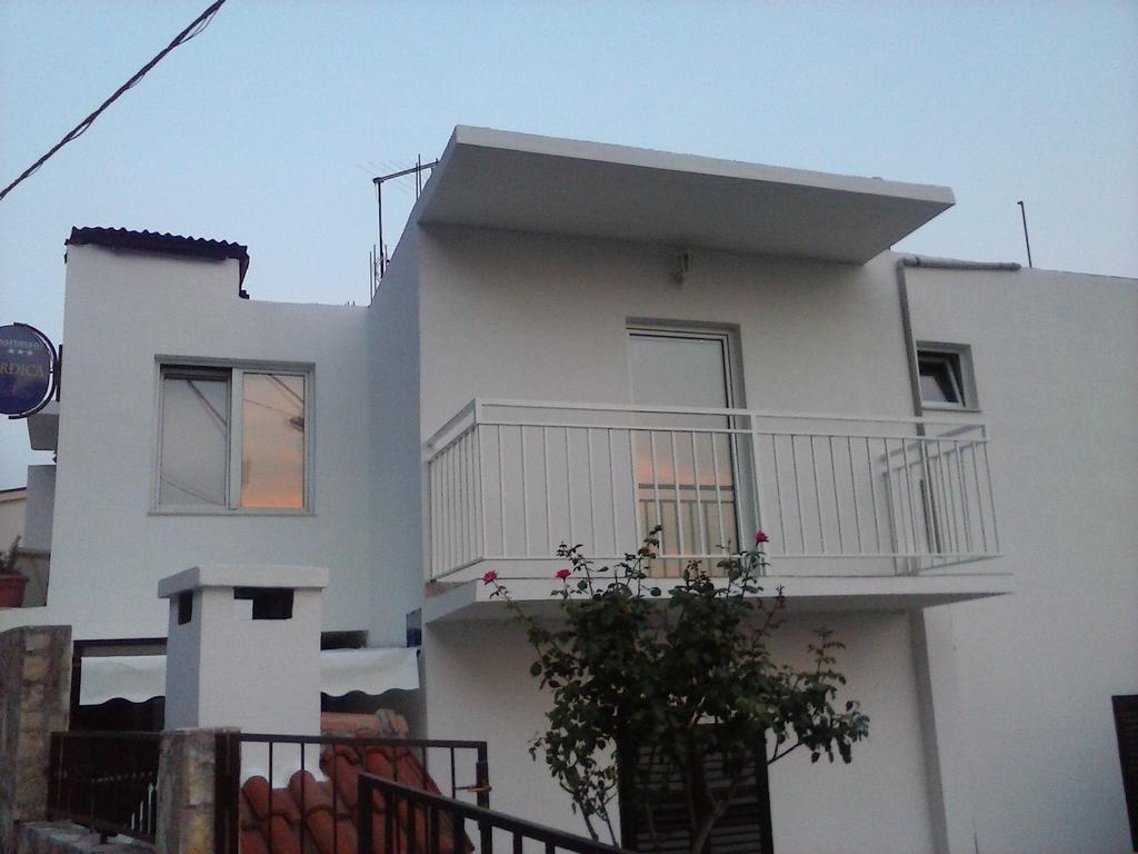 Apartment Durdica Писак Екстер'єр фото